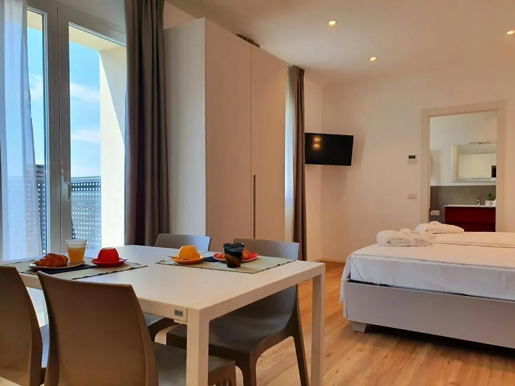 Superior Beach Aparthotel Lido di Jesolo