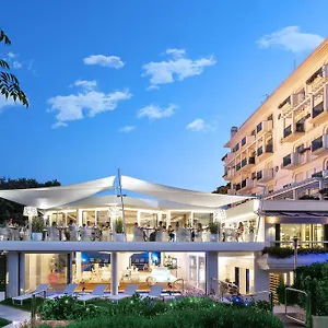 **** Hotel Atlantic & Itálie